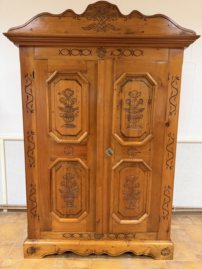 2BE96959-AF16-404B-8F70-49FEBDEE65FE_1_105_c